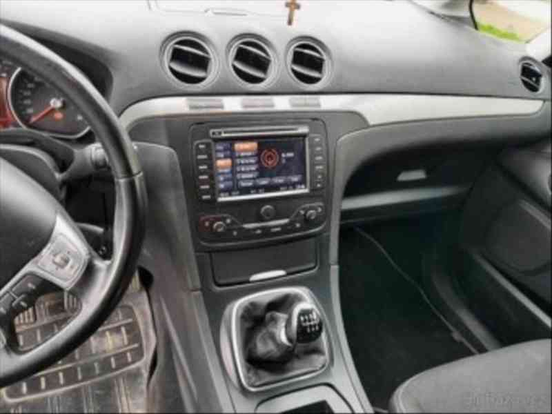 Ford Galaxy 2,0 Business Plus - foto 9