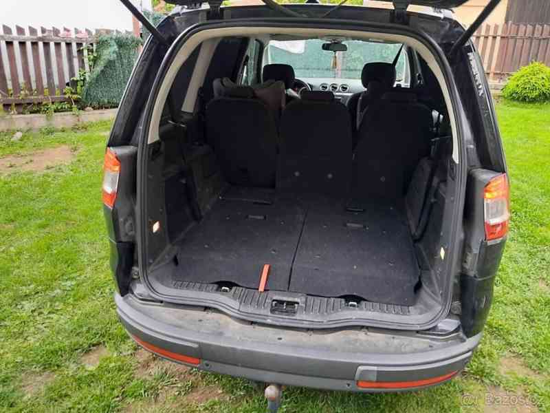 Ford Galaxy 2,0 Business Plus - foto 25