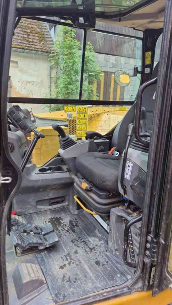 Bagr CAT 308 - foto 10
