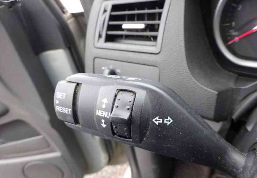 Ford C-Max 1.6i r.v.2010 (74 kw) 1.Majitel Koupeno v ČR - foto 9