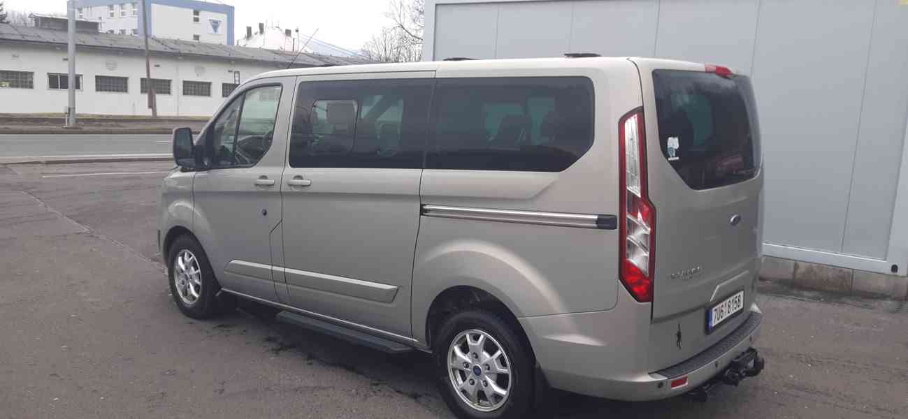 Ford Tourneo Custom 2,2 TDCI - foto 6