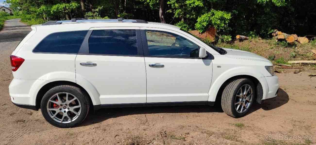 Fiat Freemont 2,0 125 kW - Prostorné a bezpečné - foto 7