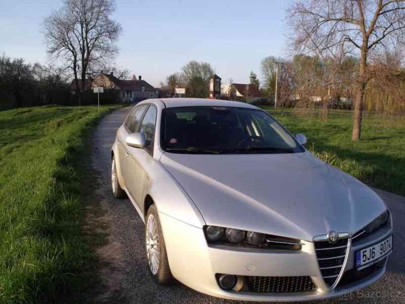 Alfa Romeo 159 2,4 - foto 5