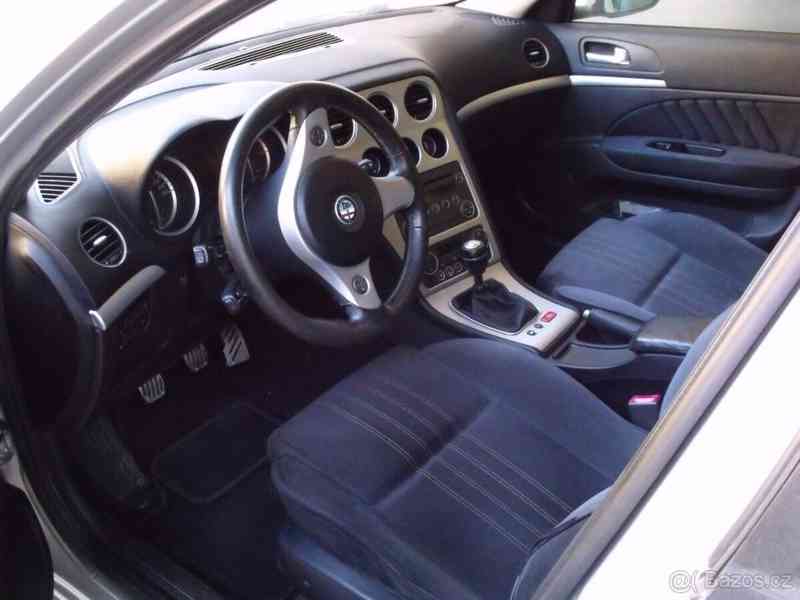 Alfa Romeo 159 2,4 - foto 6
