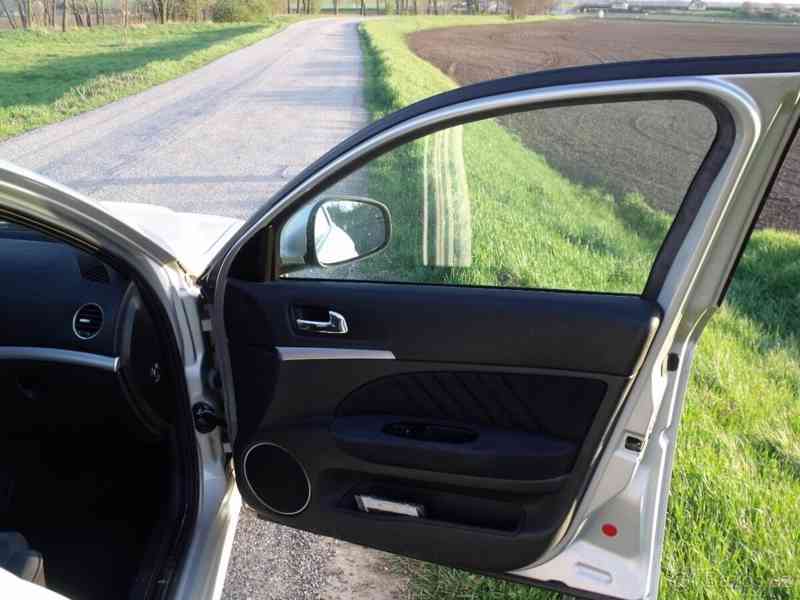 Alfa Romeo 159 2,4 - foto 9