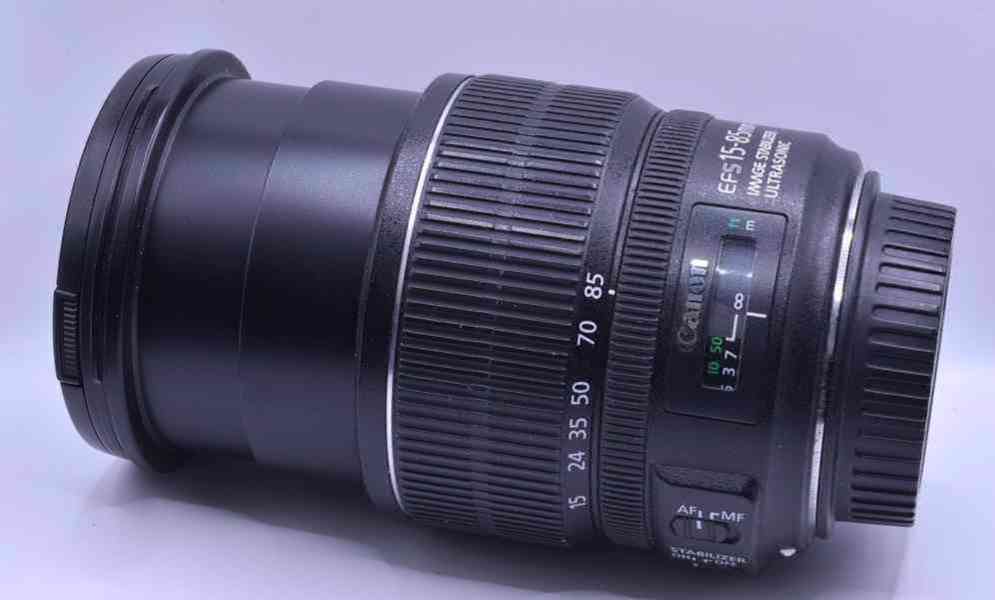 Canon EF-S 15-85mm f/3.5-5.6 IS USM - foto 9