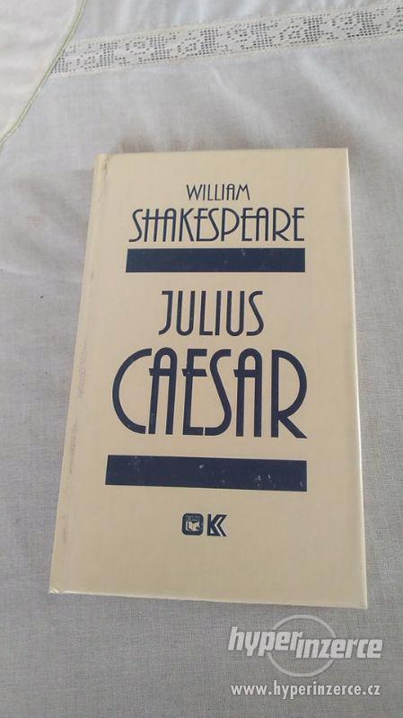 Julius Caesar - foto 1