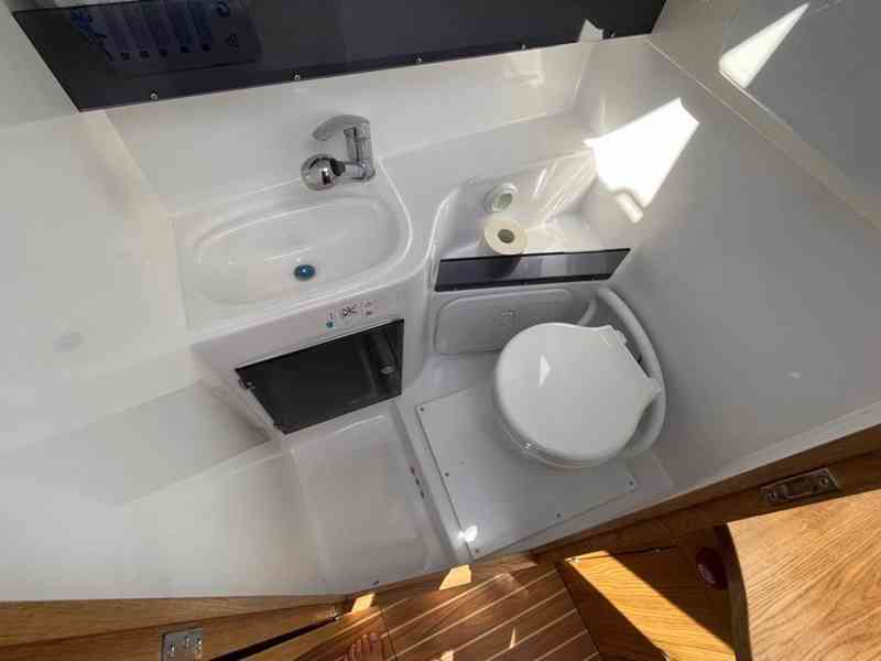 POUŽITÁ loď Laguna700 Cruiser r.v.2023+Mercury F30 - foto 6