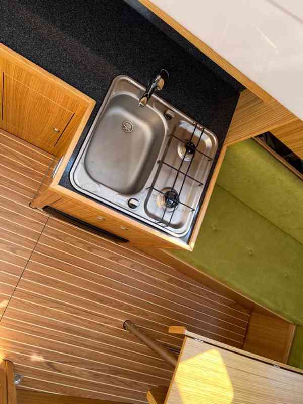 POUŽITÁ loď Laguna700 Cruiser r.v.2023+Mercury F30 - foto 8