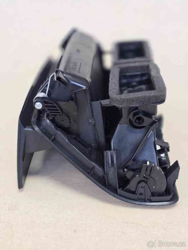 Odkládací schránka Škoda Octavia II  - foto 8