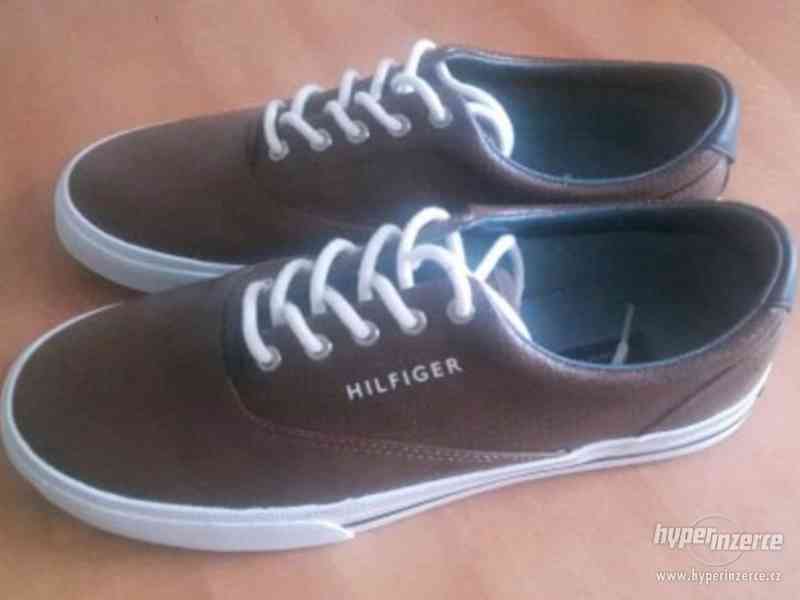 Tenisky Tommy Hilfiger vel. 40,5 - foto 2