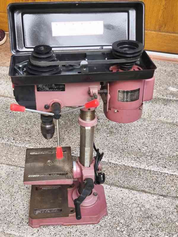 Prodám stolní LITINĚNOU vrtačku T.I.P. DRILLMASTER 15/6 -380 - foto 4