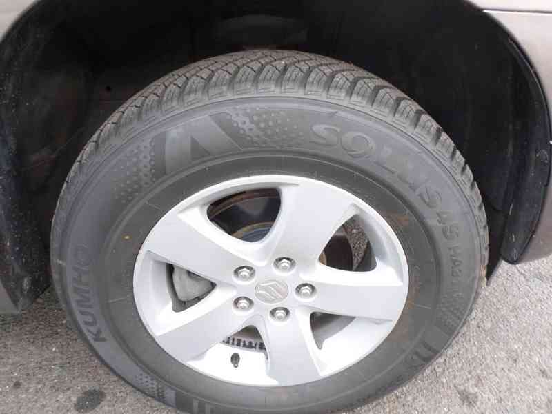 Suzuki Grand Vitara1.6i City benzín 78kw - foto 12