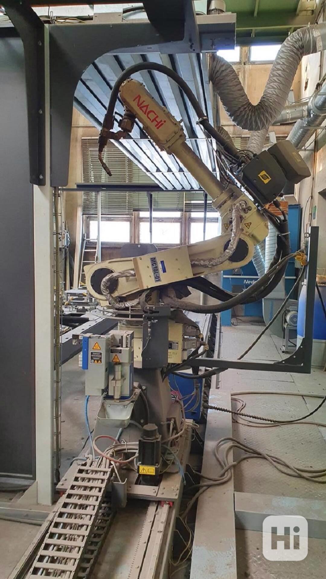 Robotizované svařovací pracoviště NACHI MC10L-01 - foto 1