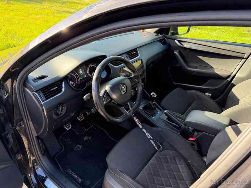 Škoda Octavia 2,0   3 VRS TDI 135 KW - foto 13