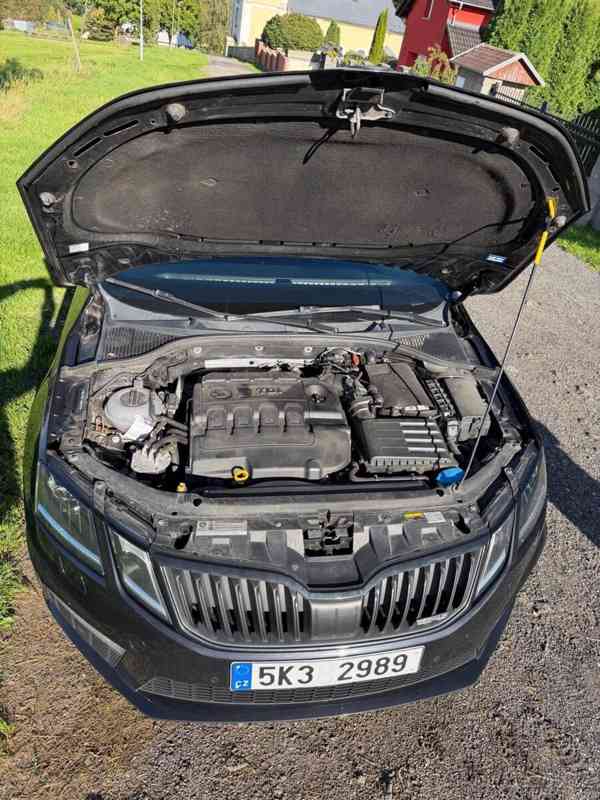 Škoda Octavia 2,0   3 VRS TDI 135 KW - foto 5