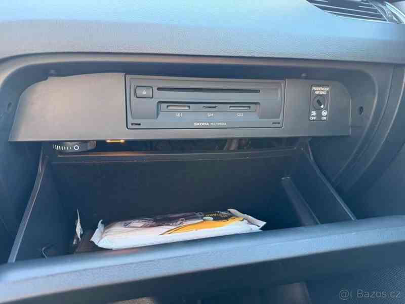 Škoda Octavia 2,0   3 VRS TDI 135 KW - foto 3