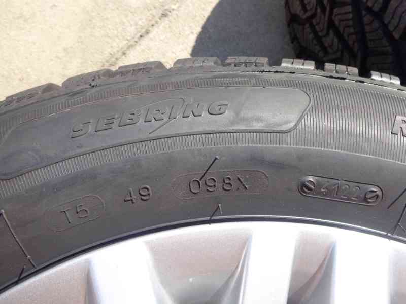 VW T-Roc Skoda Karoq nova zimna sada 215/60R16 - foto 3