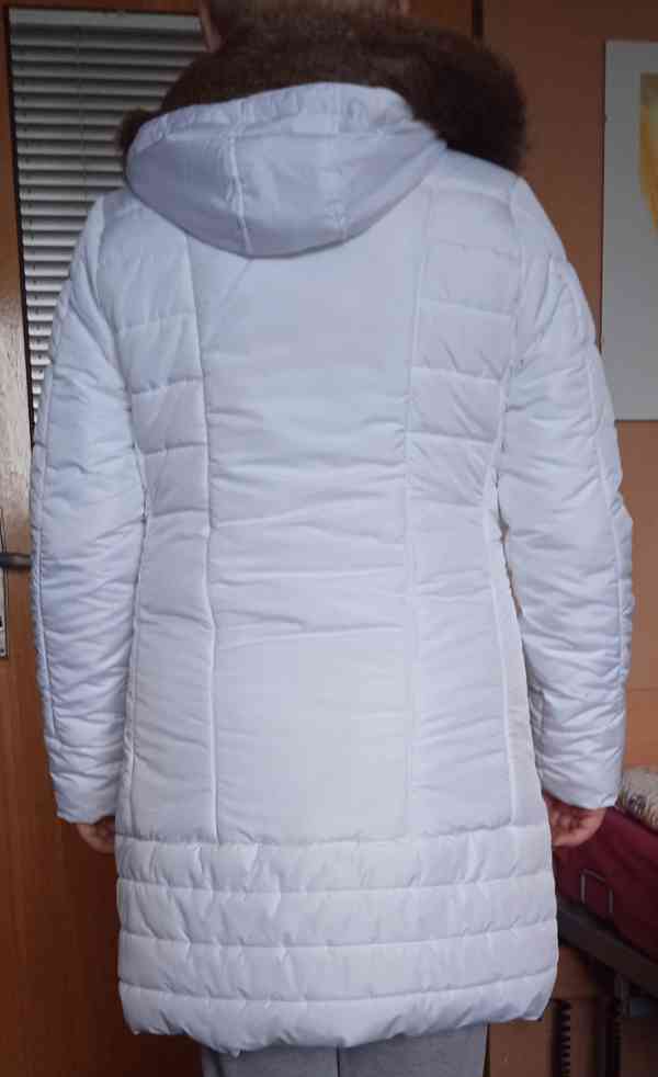 Delší prošívaná zimní bunda (či kabátek) LOAP - foto 2