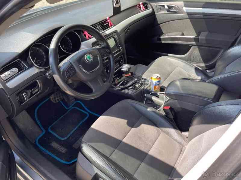 Škoda Superb 2,0   2 - foto 8