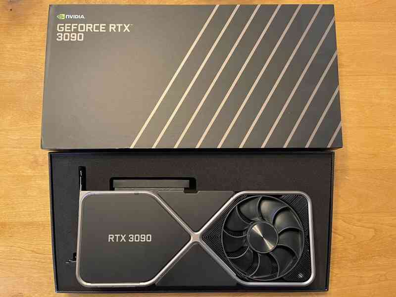 Nvidia GeForce RTX 3090 Founders Edition 24GB GDDR6 Graphics - foto 2