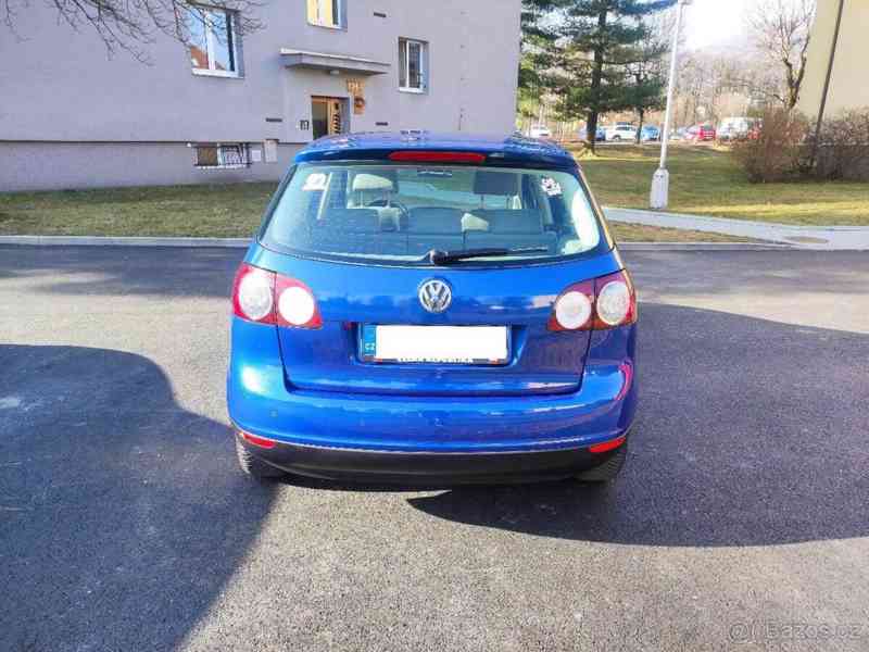 Volkswagen Golf 1,6   PLUS  FSI 85 kW - foto 2