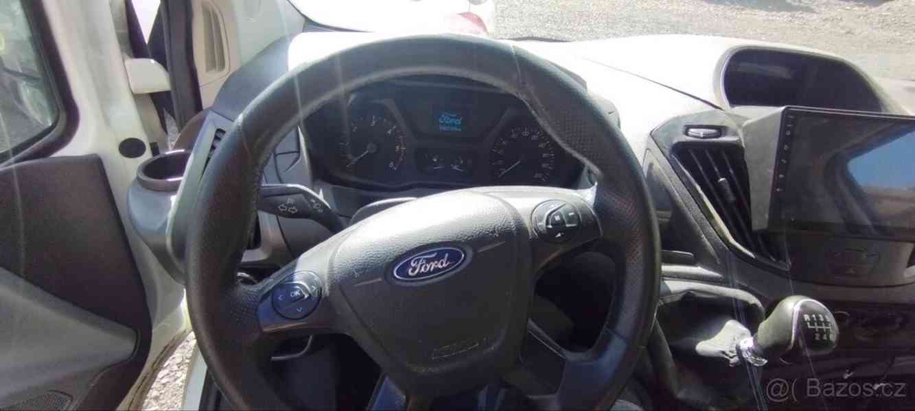 Ford Tourneo Custom 2,2   TDCi – Nová STK 2028, Android - foto 12