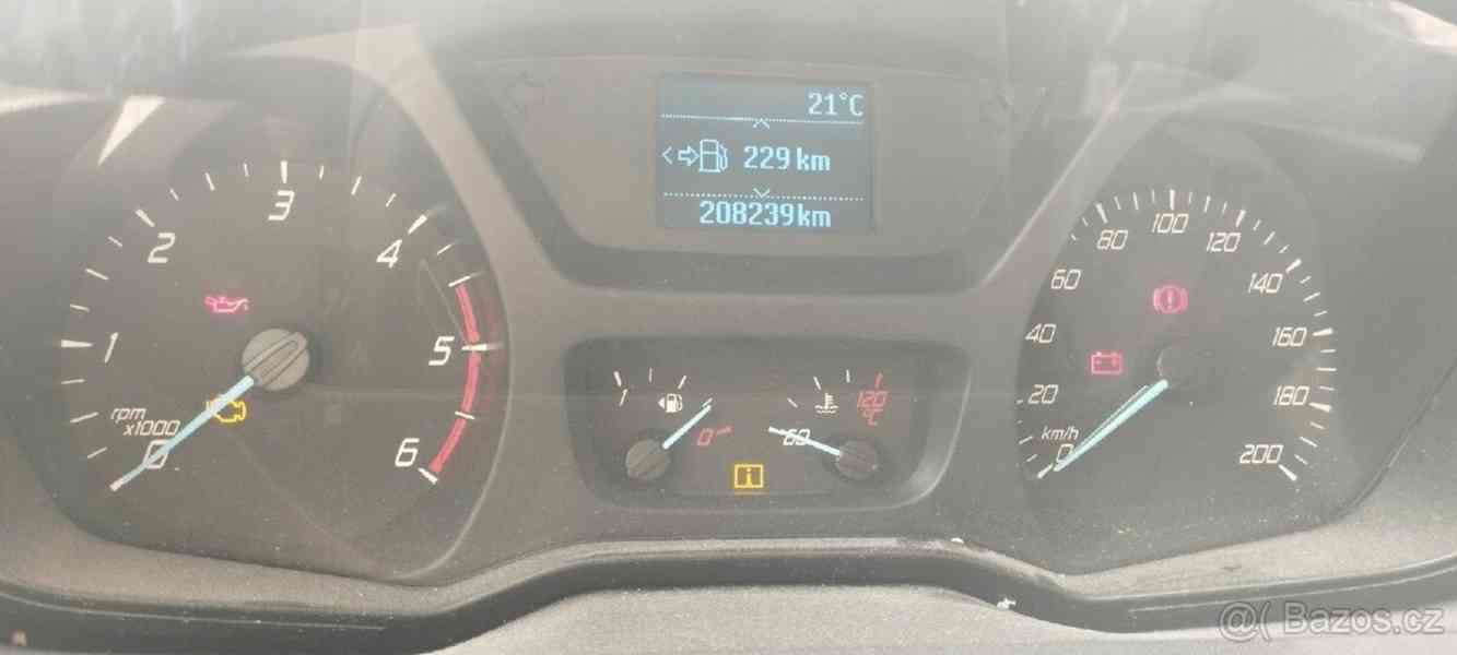 Ford Tourneo Custom 2,2   TDCi – Nová STK 2028, Android - foto 9
