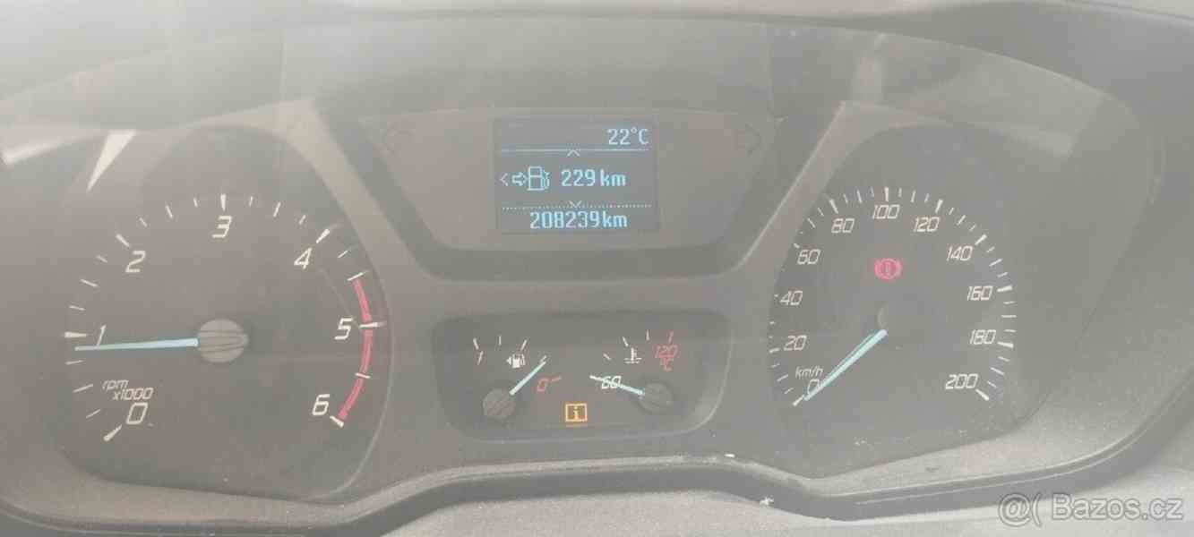Ford Tourneo Custom 2,2   TDCi – Nová STK 2028, Android - foto 13