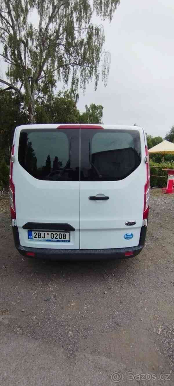 Ford Tourneo Custom 2,2   TDCi – Nová STK 2028, Android - foto 6