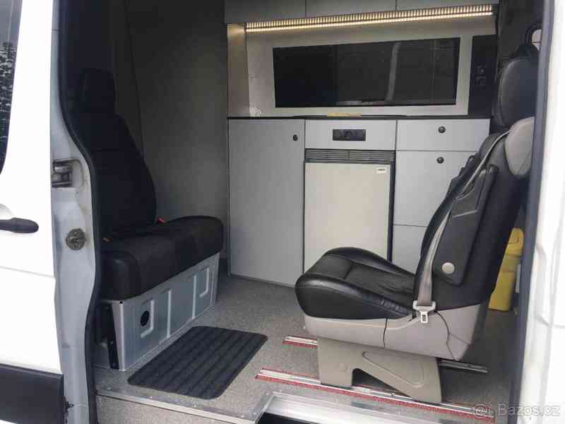 Obytná vestavba, Mercedes-Benz Sprinter - foto 5