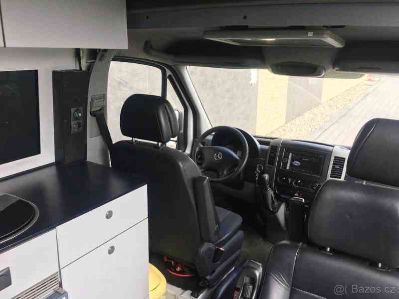 Obytná vestavba, Mercedes-Benz Sprinter - foto 4