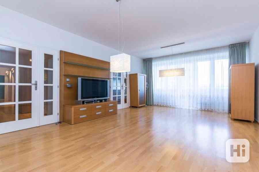 Prodej bytu 4+1 s 2 balkony, parkovacím místem, sklep, Praha 5 - Barrandov - foto 5