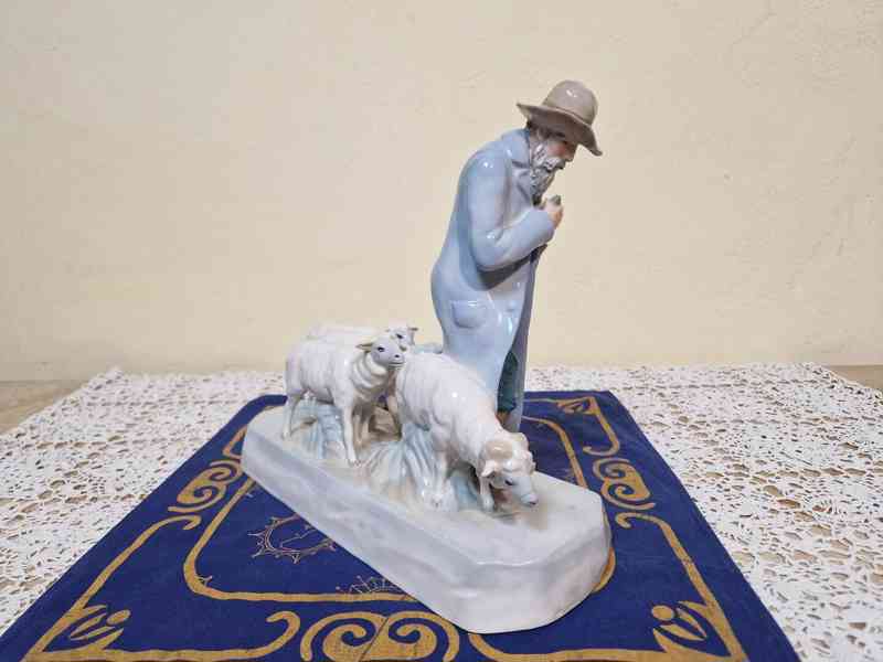 Krásné staré malované Sousoší Pasáček a Ovečky Dux  - foto 10