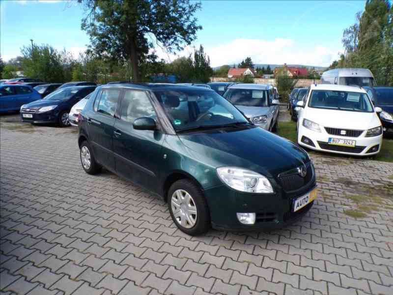 Škoda Fabia 1,6 16V AUTOMAT - foto 1
