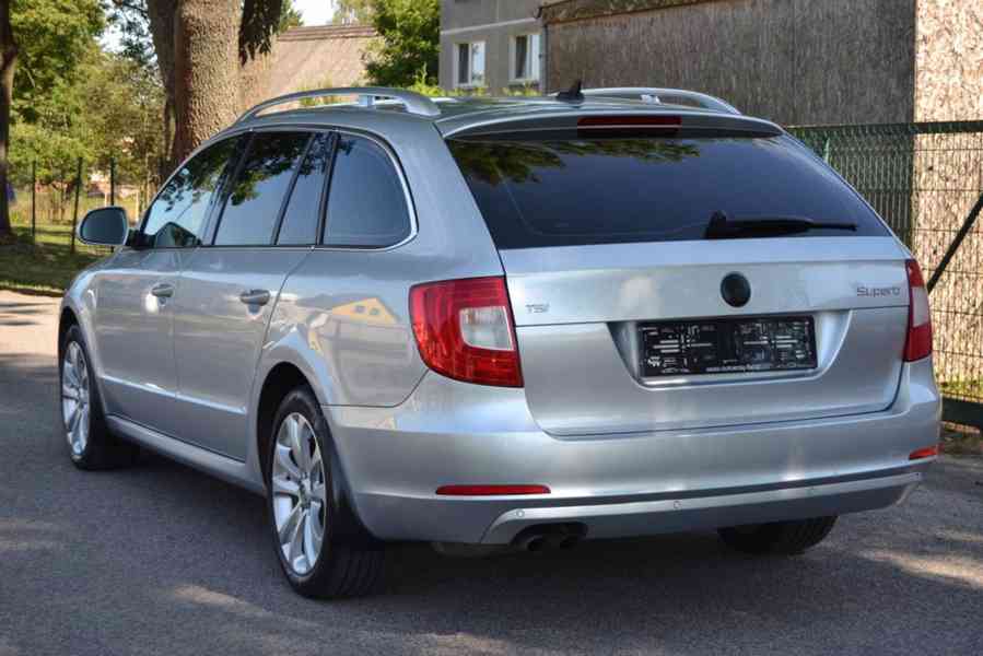 Škoda Superb 1.4 TSI 92kW Ambition kombi - foto 2