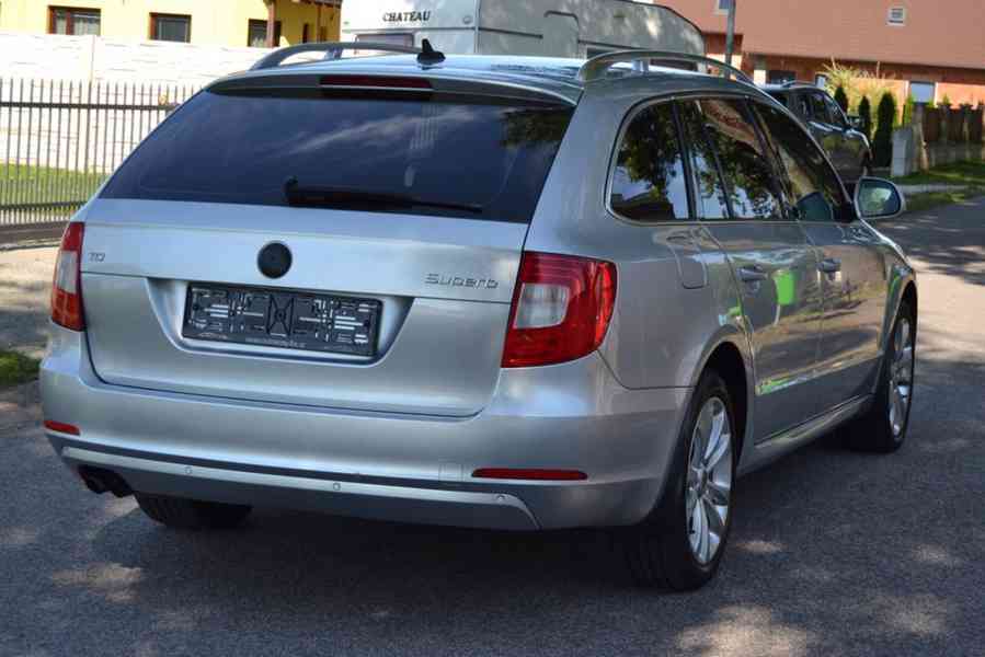 Škoda Superb 1.4 TSI 92kW Ambition kombi - foto 4