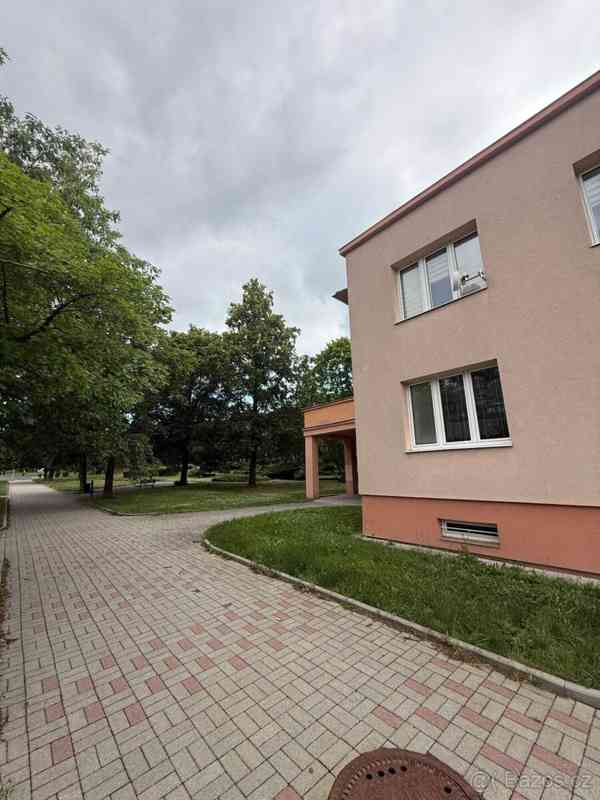 prodej bytu 4+1 v DV - foto 2
