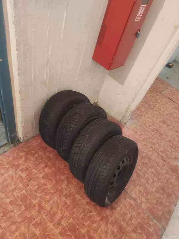 Pneumatiky  - foto 4