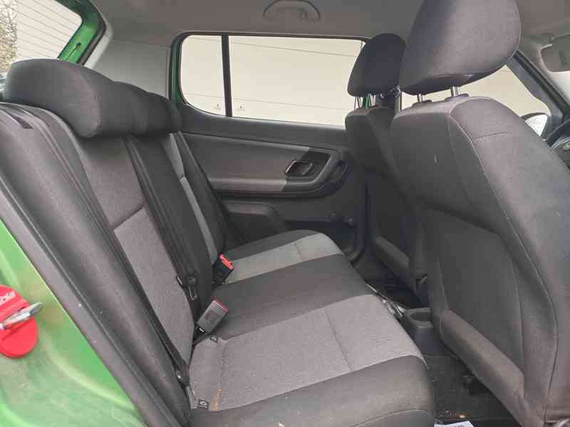 Náhradní díly Škoda Fabia 1,2 HTP 51 KW, 2011 - foto 9