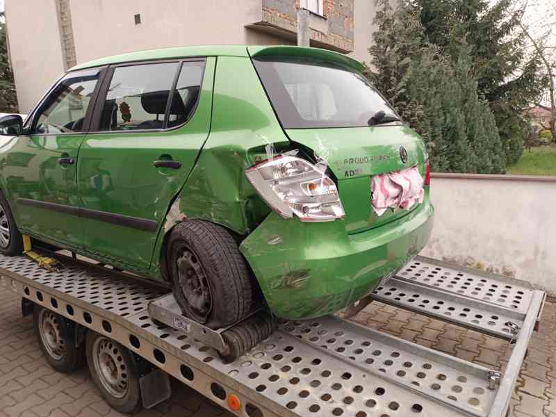 Náhradní díly Škoda Fabia 1,2 HTP 51 KW, 2011 - foto 4