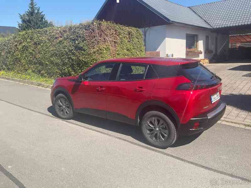 Peugeot 2008 1,2 - foto 5