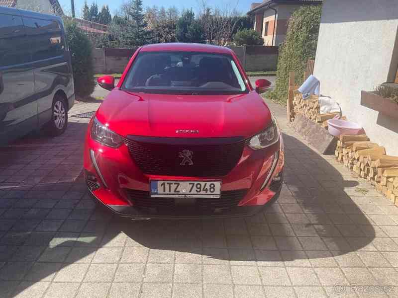 Peugeot 2008 1,2 - foto 1