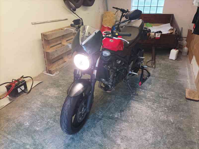 Suzuki SV650 - foto 3
