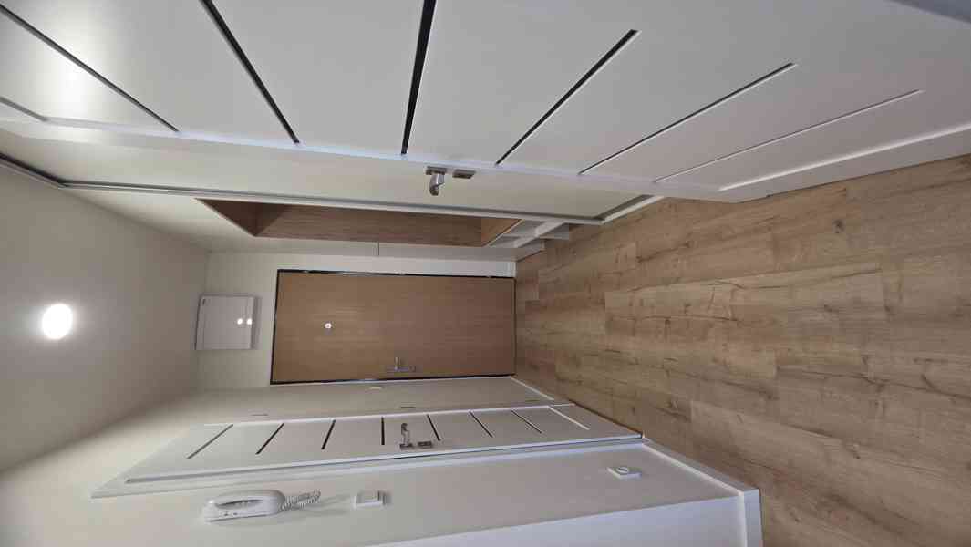 Byt 2+kk s lodžií,  po kompletní rekonstrukci - foto 19