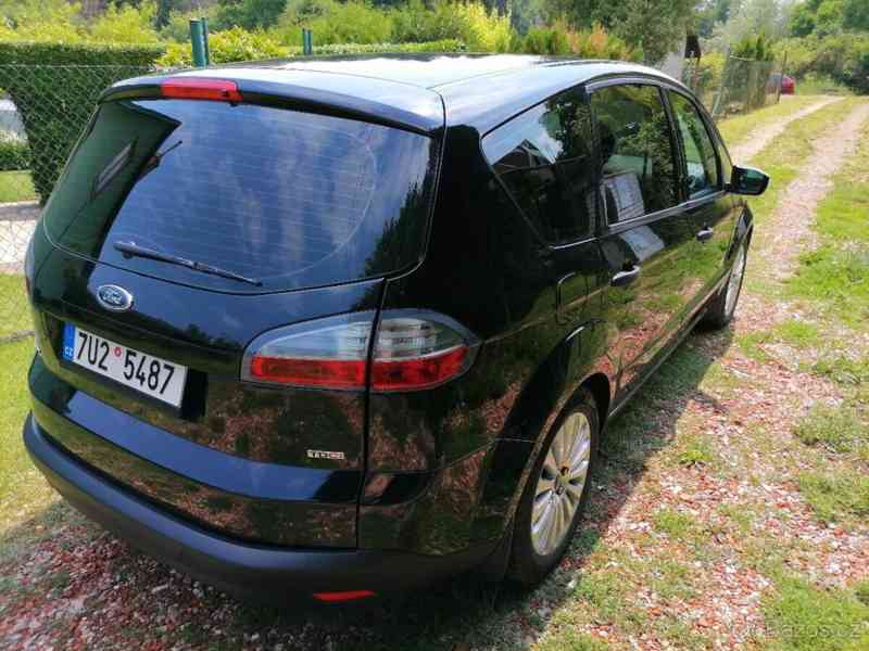 Ford S-MAX 2,0 - foto 4