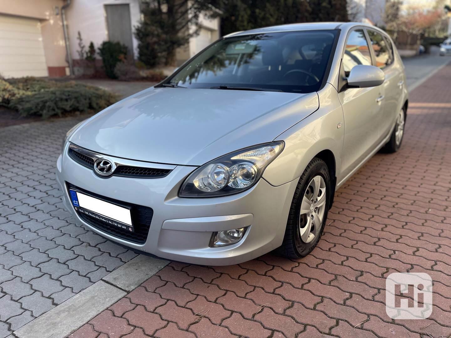 HYUNDAI I30, 1.4 BENZIN, 80 kW, 2.majitel, 108 tis. km!!! - foto 1