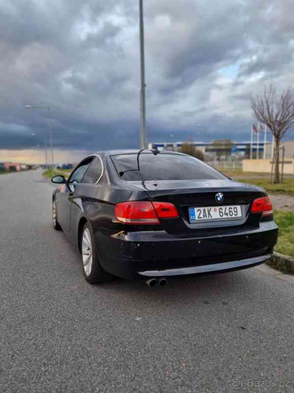 BMW Řada 3 2,5   E92 325i automat - foto 2