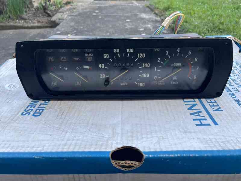 Přístrojovka ŠKODA RAPID a Š 125, 130, 136 - foto 3