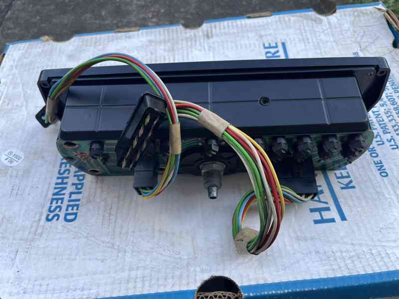 Přístrojovka ŠKODA RAPID a Š 125, 130, 136 - foto 7